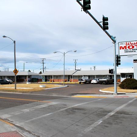 Ski'S Western Motel เกรทฟอลส์ ภายนอก รูปภาพ